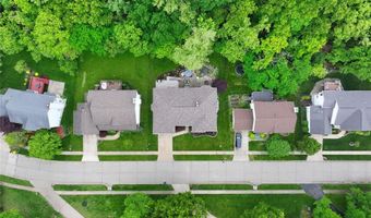 500 Terrington Dr, Ballwin, MO 63021