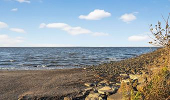 12 E Garfield Ave, Atlantic Highlands, NJ 07716