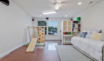 703 SKIPPERS Ln, Annapolis, MD 21401