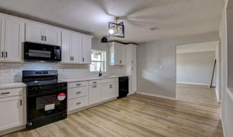 204 N Apple, Beebe, AR 72012