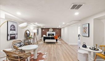 4006 N GLEBE Rd, Arlington, VA 22207