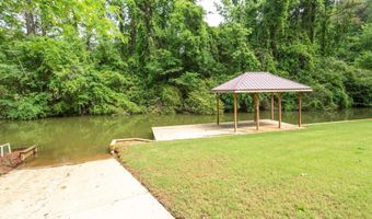 215 DAVIS ACRES Dr, Alpine, AL 35014