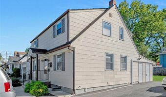 132 River Edge Road 1, Bergenfield, NJ 07621