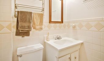 22350 OLD HUNDRED Rd, Barnesville, MD 20838