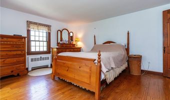 241 Howland Rd, East Greenwich, RI 02818