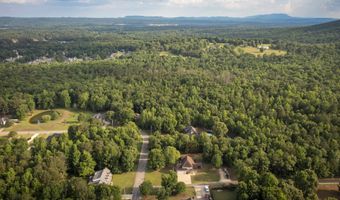 975 AVALON Ln, Anniston, AL 36207