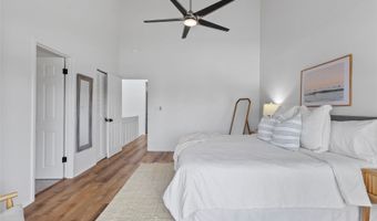 358 Kaelepulu Dr 702, Kailua, HI 96734