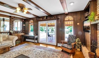 1581 N Forest Rd, Amherst, NY 14221