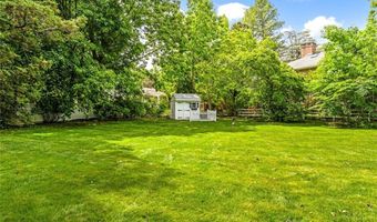 133 Tupelo Hill Dr, Cranston, RI 02920