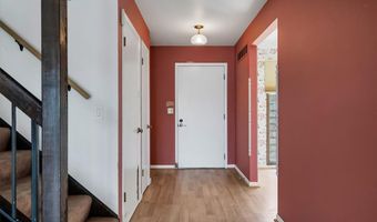1503 Birnamwood Trail Dr, Ballwin, MO 63021