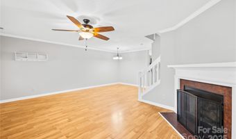 637 Mountainwater Dr, Charlotte, NC 28262