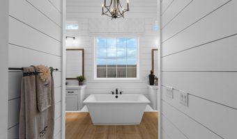 1151 E PEACH TREE Dr, Chandler, AZ 85249