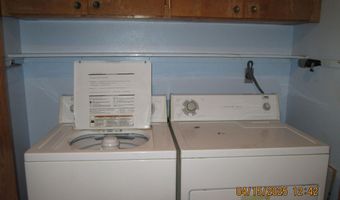 104 E 22nd St, Atlantic, IA 50022