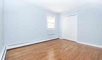 185 Cherry Hill Dr 1A, Bridgeport, CT 06606
