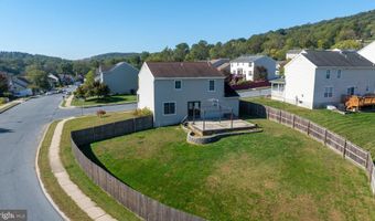 504 LONGVIEW Dr, Reading, PA 19608