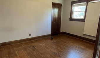 325 S Main St, Albia, IA 52531