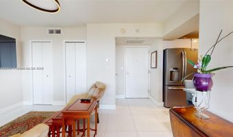 3625 N Country Club Dr 2606, Aventura, FL 33180