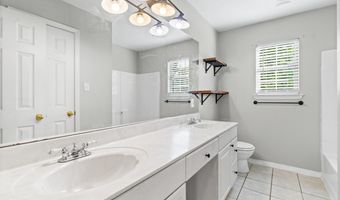 137 Langston Ln, Beebe, AR 72012