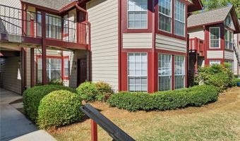 904 Wentworth Ct, Alpharetta, GA 30022