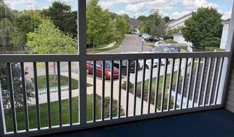 2692 S Knightsbridge Cir, Ann Arbor, MI 48105