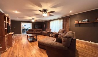 301 Ave N, Abernathy, TX 79311