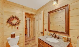 92 Joyce Dr, Carroll, NH 03595