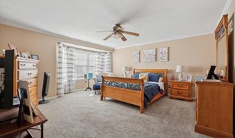 100 LARKSPUR Ln, Ambler, PA 19002