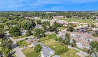 3030 N MORRISON St, Appleton, WI 54911