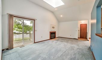 831 Robin Rd, Amherst, NY 14228
