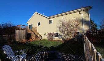 14 Virginia Ln, Bangor, ME 04401