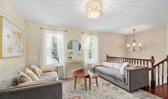 4807 BACKLICK Rd, Annandale, VA 22003