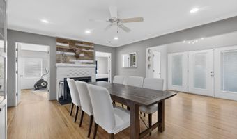 1212 Calle Del Sol NE, Albuquerque, NM 87106