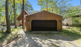 16864 Starkey Rd, Arcadia, MI 49613