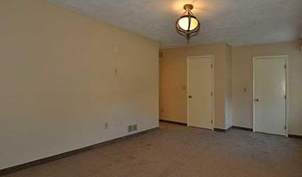 77 HOFFMAN Ave C, Cranston, RI 02920
