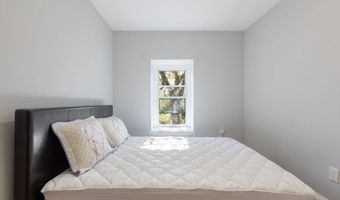 94 Mount Pleasant Ave 2, Boston, MA 02119