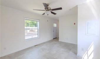 1346 Newport Ave, Attleboro, MA 02703