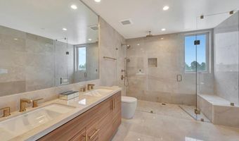 3097 Madison St 402, Carlsbad, CA 92008