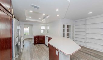6117 E Garnet Cir, Anaheim, CA 92807
