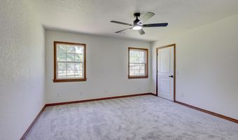 416 E 4th St, Baxter Springs, KS 66713