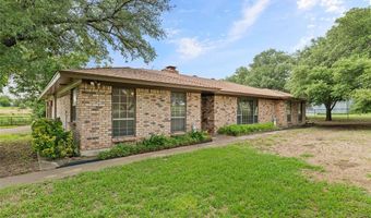 7220 Tucker Dr, Weatherford, TX 76085