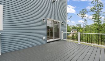 53 Woodbrey Ln, Standish, ME 04084