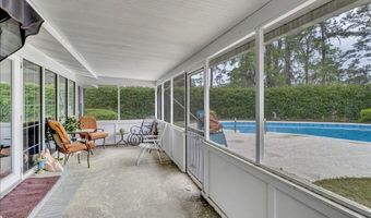 609 E Fourth St, Adel, GA 31620