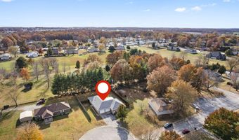 1006 Baretta Ct, Aurora, MO 65605