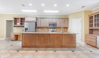 1925 Beattie Rd, Albany, GA 31721