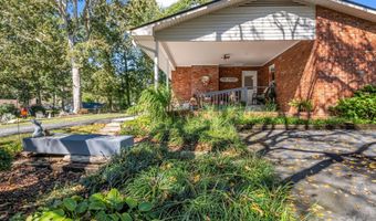 95 Pensacola Ave, Arden, NC 28704