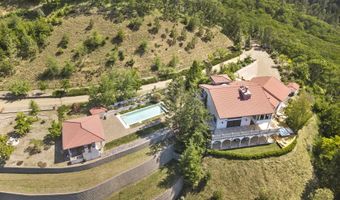 3721 SISKIYOU Hwy, Ashland, OR 97520