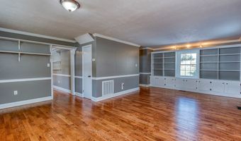 144 Mountain View Dr, Abingdon, VA 24211