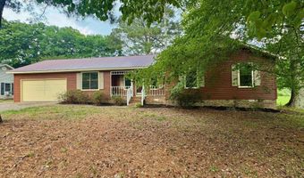 509 Honeysuckle Ln, Albertville, AL 35950