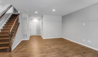 42274 HAMPTON WOODS Ter, Ashburn, VA 20148