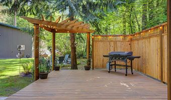 64100 E RELTON Ln, Brightwood, OR 97011